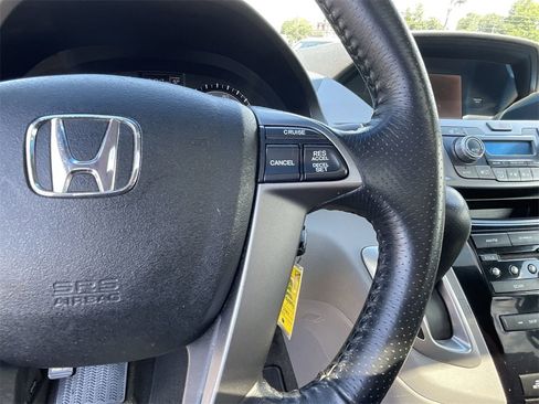 Used 2011 Honda Odyssey EX-L image 17