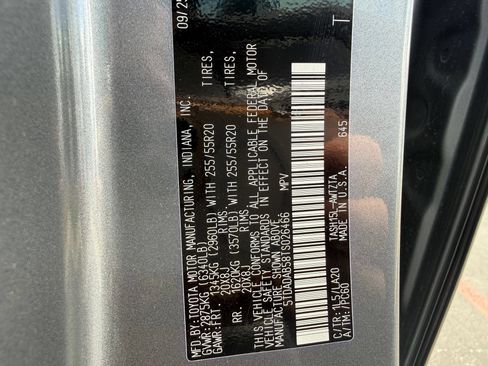 Used 2026 Toyota Grand Highlander AWD Hybrid image 34