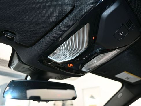 Used 2020 BMW 530i w/ Convenience Package image 24