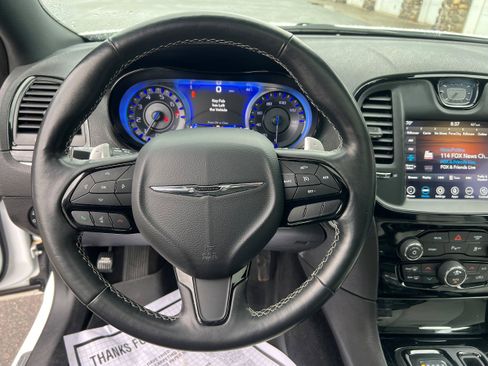 Used 2020 Chrysler 300 S w/ 300S Premium Group image 13