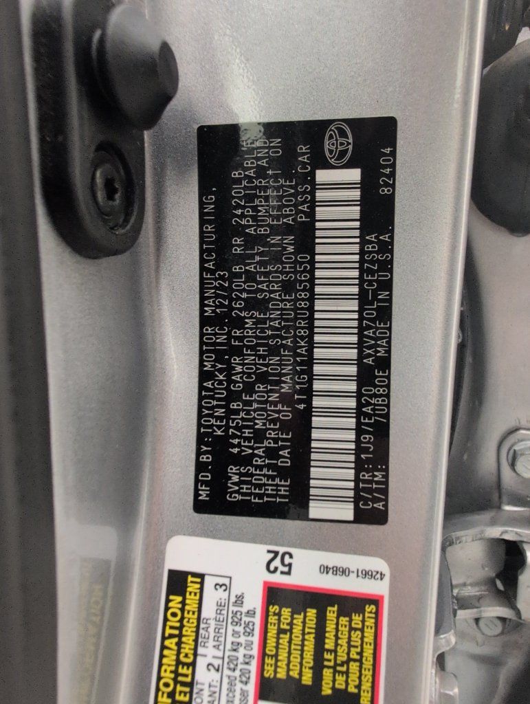 Used 2024 Toyota Camry SE FWD image 31