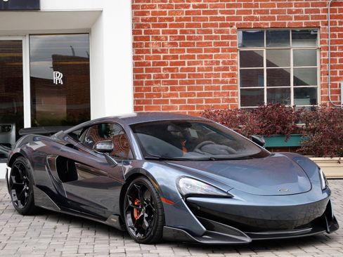 Used 2019 McLaren 600LT RWD image 1