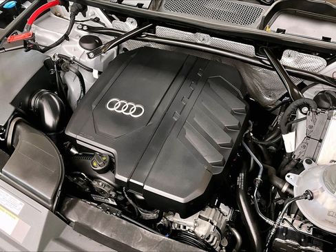 Used 2023 Audi Q5 2.0T Premium Plus w/ Premium Plus Package AWD/4WD image 31