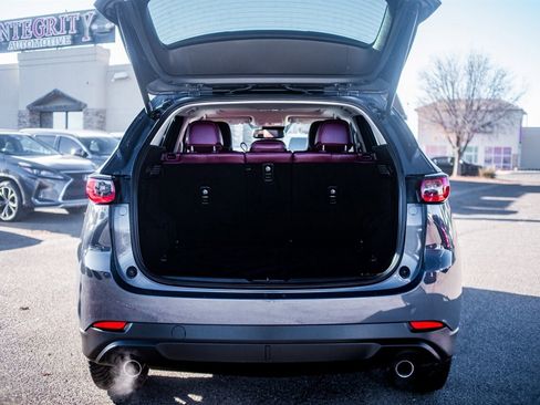 Used 2023 MAZDA CX-5 Carbon Edition image 36