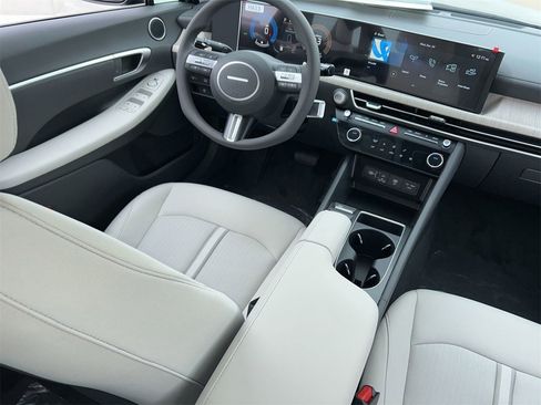 New 2026 Hyundai Sonata Blue image 13