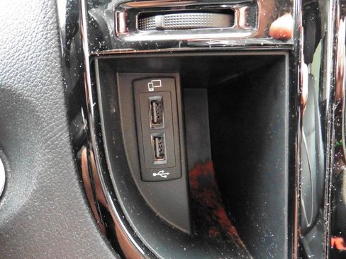 Used 2021 Mercedes-Benz Metris image 23