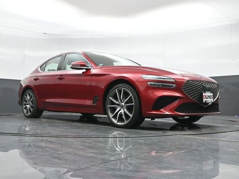 Used 2023 Genesis G70 2.0T image 48