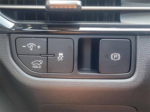 New 2026 Kia Sportage EX image 18