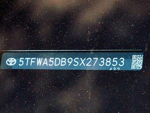 Used 2025 Toyota Tundra Limited w/ TRD Off-Road Package image 37