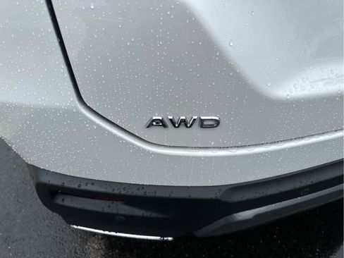 New 2026 Honda Pilot Touring image 13