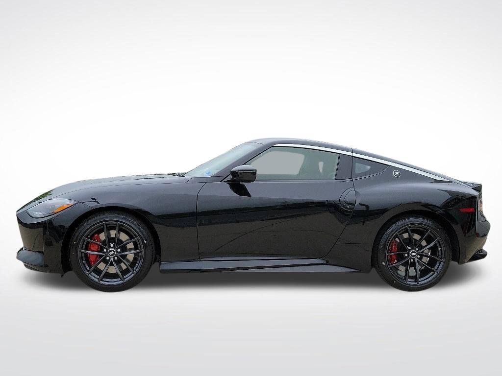 New 2026 Nissan Z Performance w/ Floor Mat Package RWD image 2