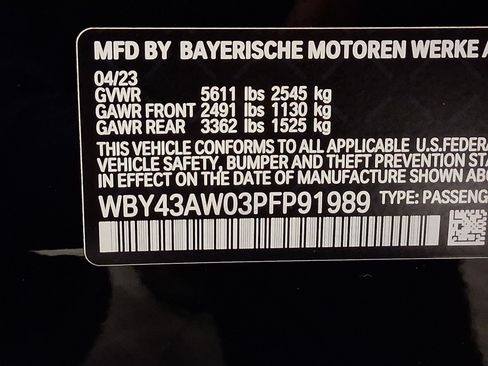 Used 2023 BMW i4 eDrive35 RWD image 18