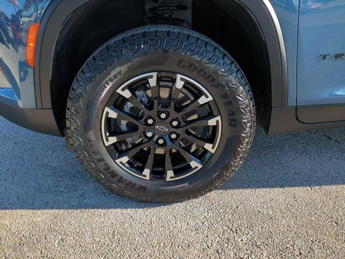 Used 2024 Chevrolet Traverse Z71 image 33