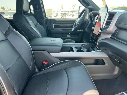 New 2026 RAM 3500 Laramie AWD/4WD image 14
