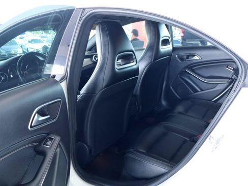 Used 2016 Mercedes-Benz CLA 250 image 30
