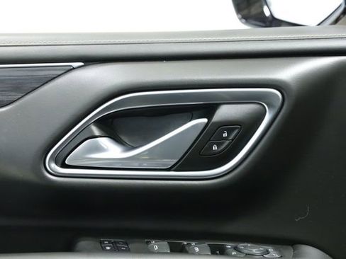 Used 2021 GMC Yukon SLT w/ SLT Premium Package image 33