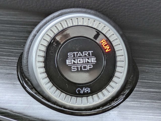 Certified 2024 Jeep Wagoneer L Series II w/ Flexible Seating Group AWD/4WD image 31