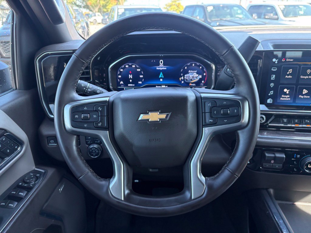 Used 2024 Chevrolet Silverado 2500 LTZ w/ LTZ Premium Package AWD/4WD image 17