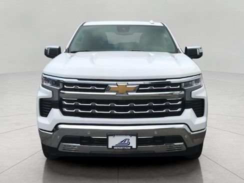 Used 2023 Chevrolet Silverado 1500 LTZ w/ LTZ Convenience Package II AWD/4WD image 13