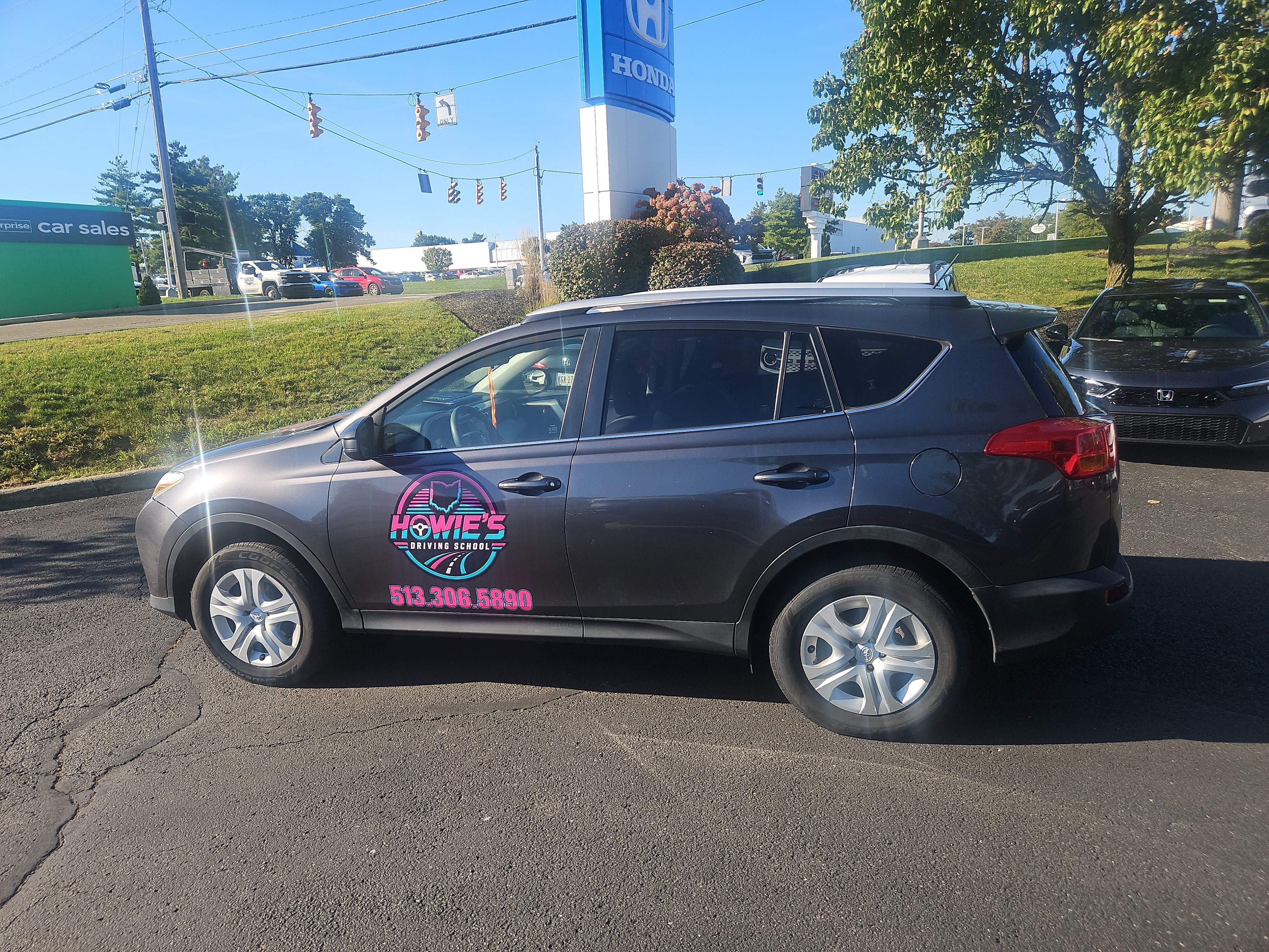 Used 2014 Toyota RAV4 LE FWD image 6