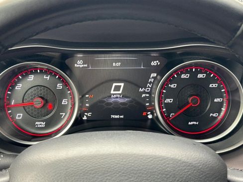 Used 2022 Dodge Charger SXT RWD image 19