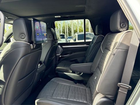 New 2026 Cadillac Escalade Platinum Sport w/ LPO, ONYX Package image 10