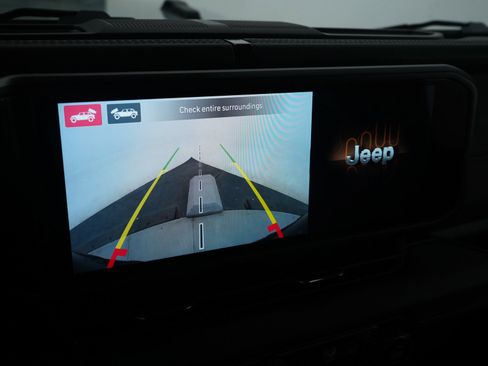 Used 2024 Jeep Wrangler Unlimited Rubicon 392 image 22