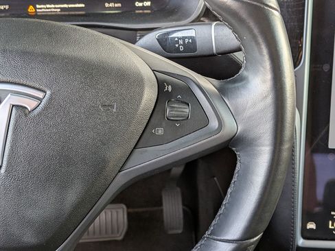 Used 2018 Tesla Model X P100D image 16