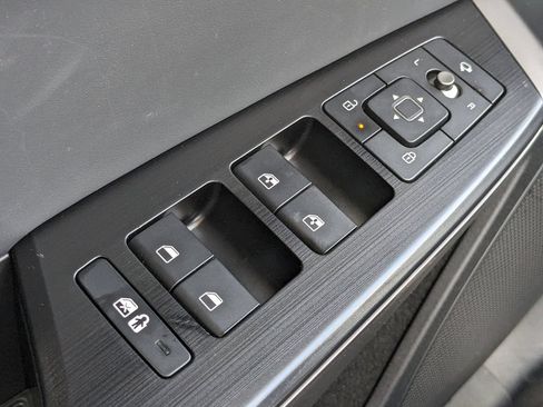 New 2025 Kia EV6 Wind RWD image 31