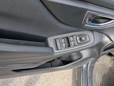 Used 2022 Subaru Forester Premium AWD/4WD image 10