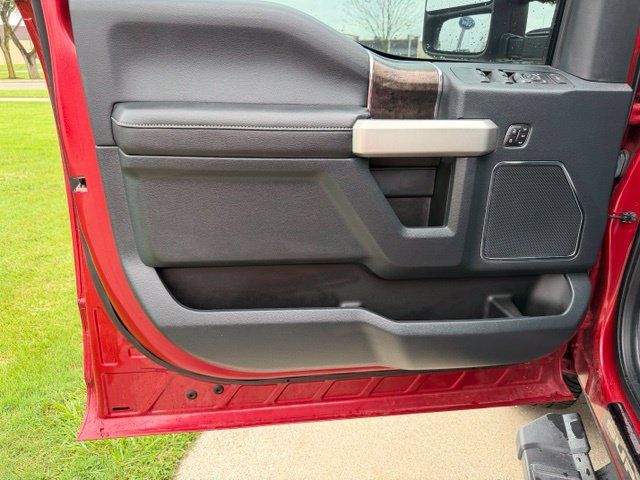 Used 2022 Ford F350 Lariat w/ Black Appearance Package AWD/4WD image 17