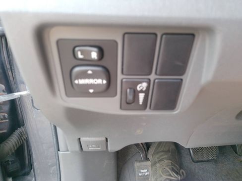 Used 2011 Toyota Prius Two FWD image 29