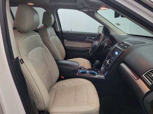 Used 2017 Ford Explorer Platinum AWD/4WD image 21
