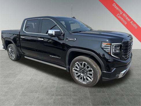 Used 2023 GMC Sierra 1500 Denali Ultimate image 9