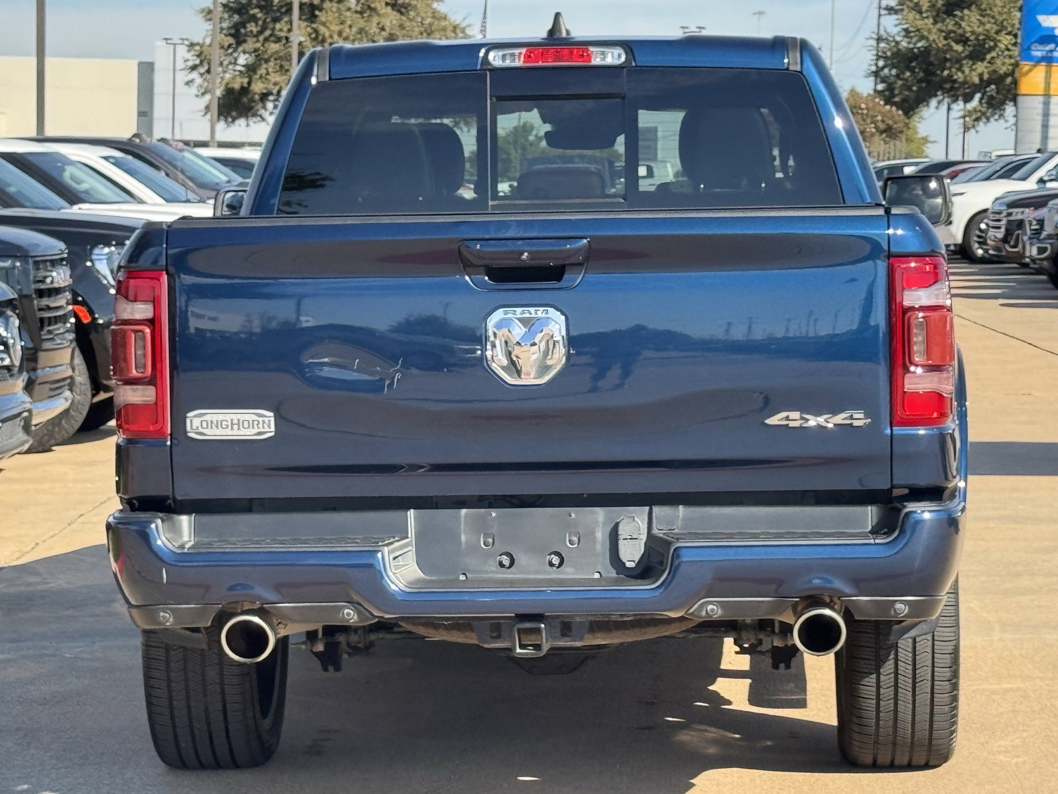 Used 2023 RAM 1500 Limited w/ Body Color Bumper Group AWD/4WD image 7