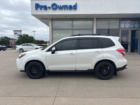 Used 2015 Subaru Forester 2.0XT Touring w/ Eyesight & Navigation System AWD/4WD image 8