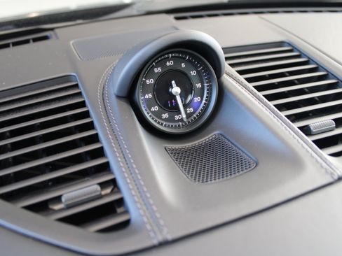 Certified 2026 Porsche 911 Carrera 4S AWD/4WD image 19