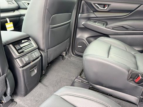 New 2026 Subaru Ascent Bronze Edition w/ Popular Package #2 image 14