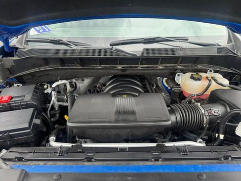 Used 2025 Chevrolet Silverado 1500 LT w/ Convenience Package II image 20