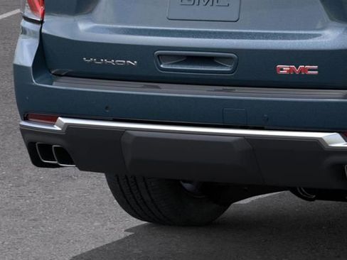 New 2026 GMC Yukon XL Denali image 14