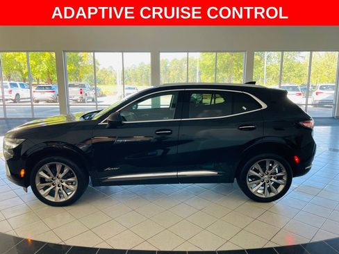Used 2022 Buick Envision Avenir w/ Technology Package II image 4