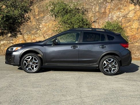 Used 2018 Subaru Crosstrek 2.0i Limited AWD/4WD image 2