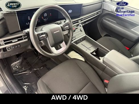Used 2024 Hyundai Santa Fe SE AWD/4WD image 12