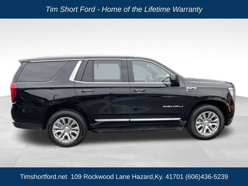 Used 2025 GMC Yukon Denali AWD/4WD image 8