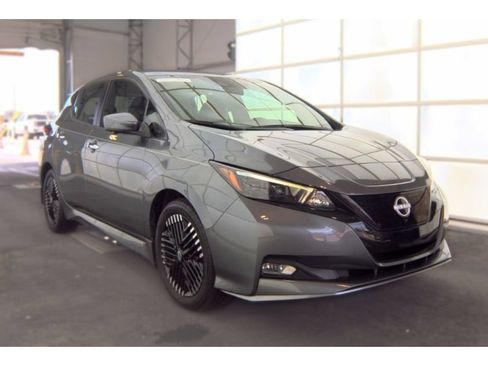 Used 2025 Nissan Leaf SV Plus FWD image 2