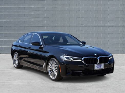 Used 2023 BMW 530i w/ Convenience Package RWD image 1
