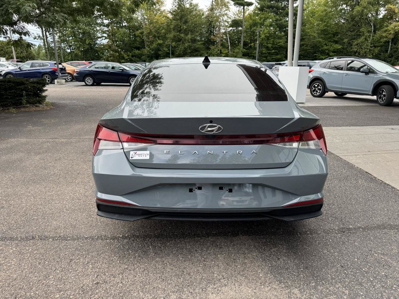 Used 2023 Hyundai Elantra SEL FWD image 4