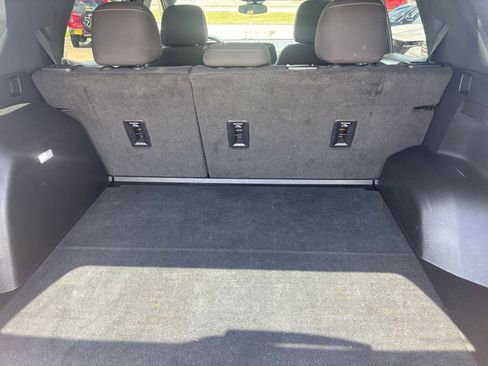 Used 2025 Chevrolet Equinox LT FWD image 30