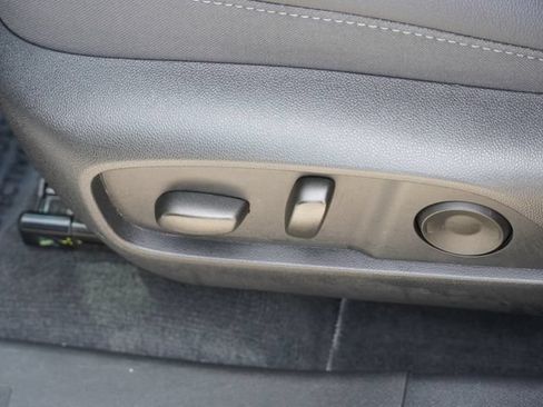 Used 2026 Chevrolet Equinox LT w/ Convenience Package II FWD image 20