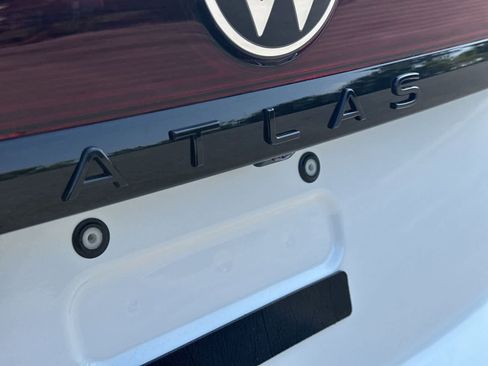 New 2026 Volkswagen Atlas Cross Sport SEL R-Line AWD/4WD image 11